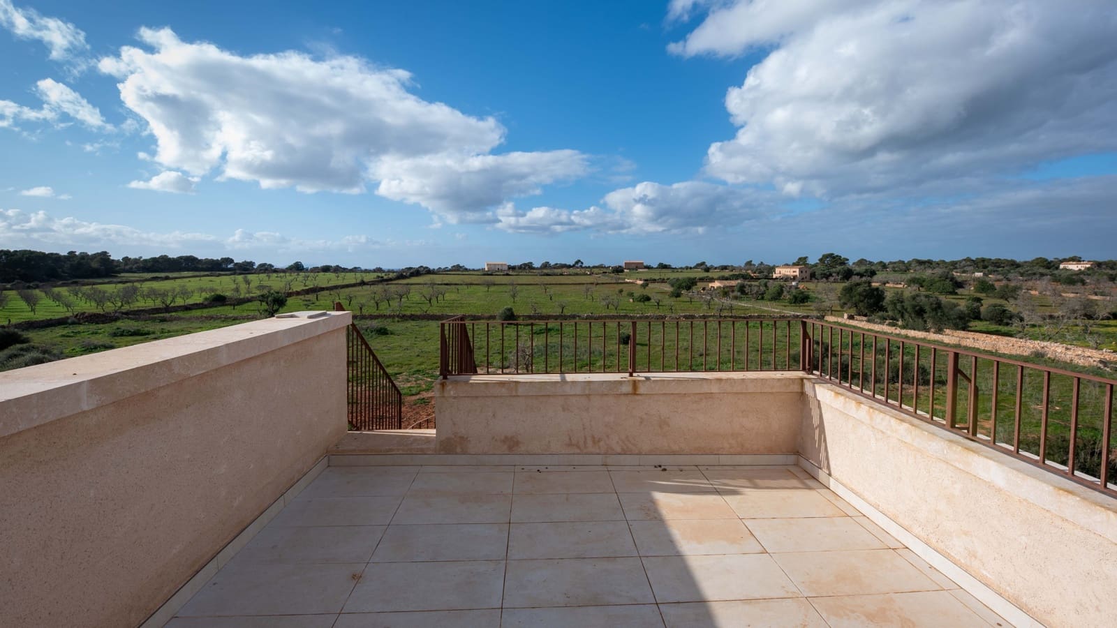 4 slaapkamer Finca/Landhuis te koop in Ses Salines met zwembad - € 2.400.000 (Ref: 6727762)