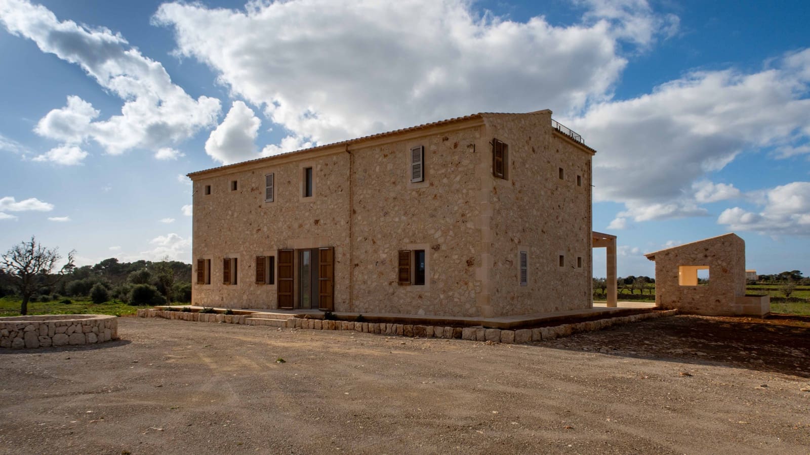 4 slaapkamer Finca/Landhuis te koop in Ses Salines met zwembad - € 2.400.000 (Ref: 6727762)