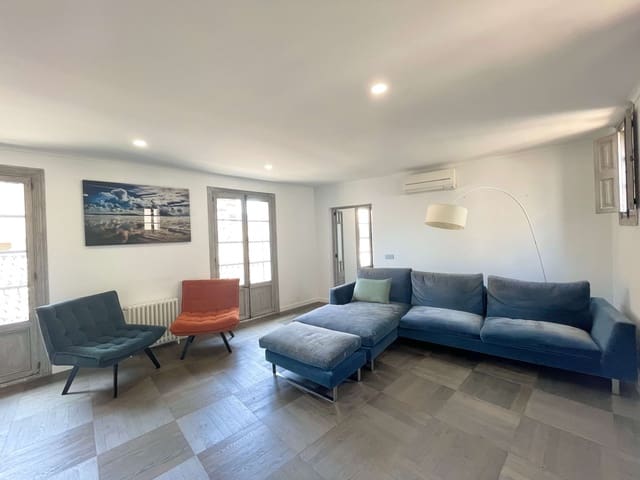 2 bedroom Penthouse for rent in La Llotja - Born, Palma de Mallorca - € 5,000 (Ref: 6822168)