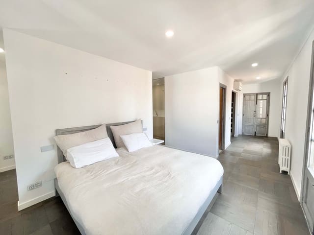 2 bedroom Penthouse for rent in La Llotja - Born, Palma de Mallorca - € 5,000 (Ref: 6822168)