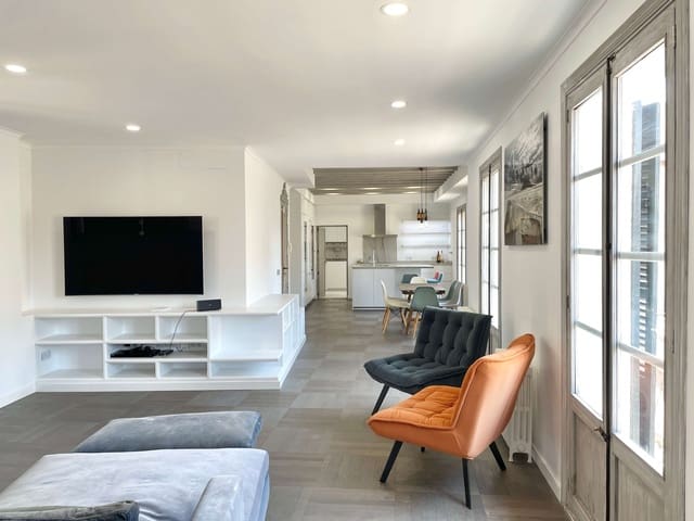 2 bedroom Penthouse for rent in La Llotja - Born, Palma de Mallorca - € 5,000 (Ref: 6822168)