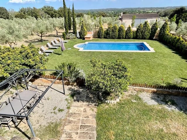 4 soveværelse Finca/Landehus til salg i Llubí med swimmingpool garage - € 2.200.000 (Ref: 6850832)