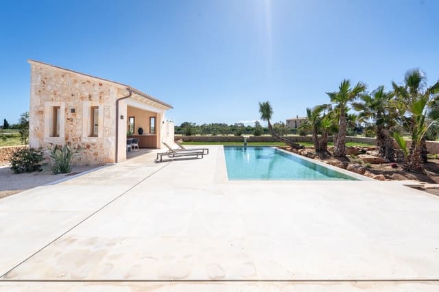 5 bedroom Finca/Country House for sale in Cala Llombards, Santanyí with pool garage - € 2,980,000 (Ref: 6888994)