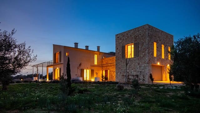 5 soveværelse Finca/Landehus til salg i Santanyí med swimmingpool garage - € 3.300.000 (Ref: 6889001)
