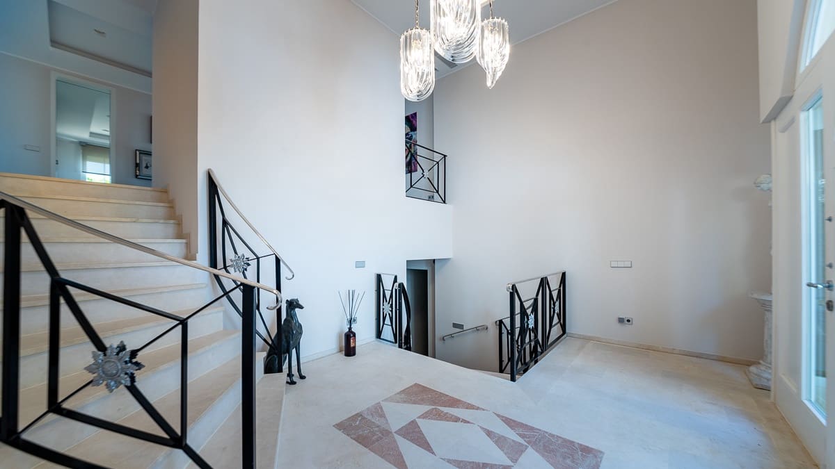 5 bedroom Villa for sale in Costa d'en Blanes with garage - € 7,500,000 (Ref: 6974095)