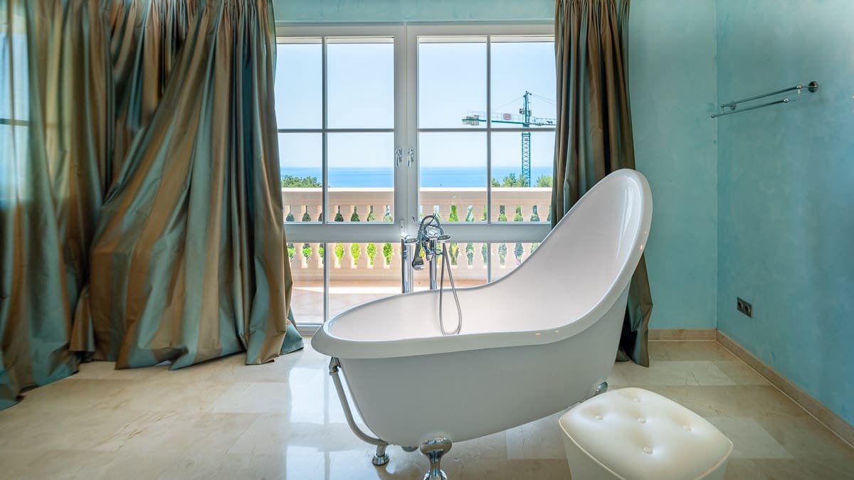 5 bedroom Villa for sale in Costa d'en Blanes with garage - € 7,500,000 (Ref: 6974095)