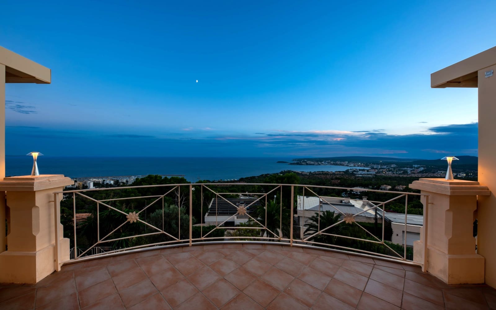 5 bedroom Villa for sale in Costa d'en Blanes with garage - € 7,500,000 (Ref: 6974095)