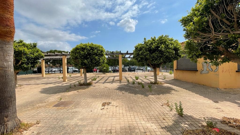 Comercial para venda em Santa Ponsa com garagem - 1 700 000 € (Ref: 6995161)