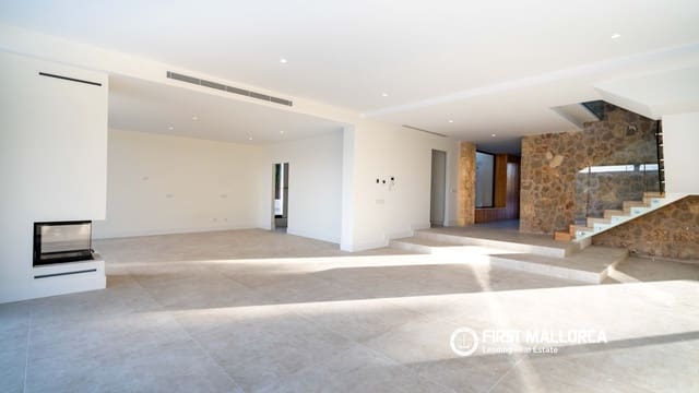 5 bedroom Villa for sale in Port de Pollença, Pollensa / Pollença with pool garage - € 3,800,000 (Ref: 6995169)
