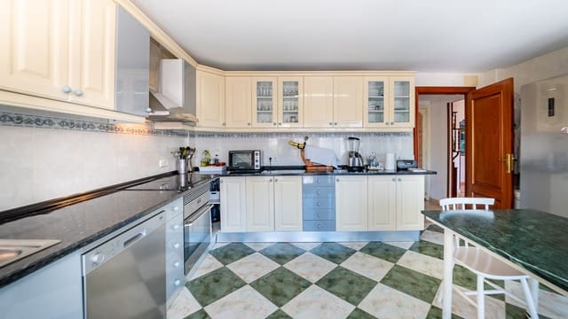 4 sypialnia Apartament na sprzedaż w Palmanova, Calvià z garażem - 1 280 000 € (Ref: 7011788)