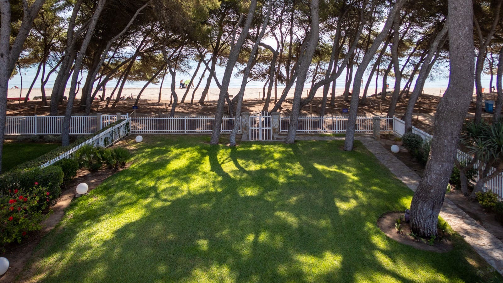 5 slaapkamer Villa te koop in Puerto de Alcudia met garage - € 4.990.000 (Ref: 7011793)