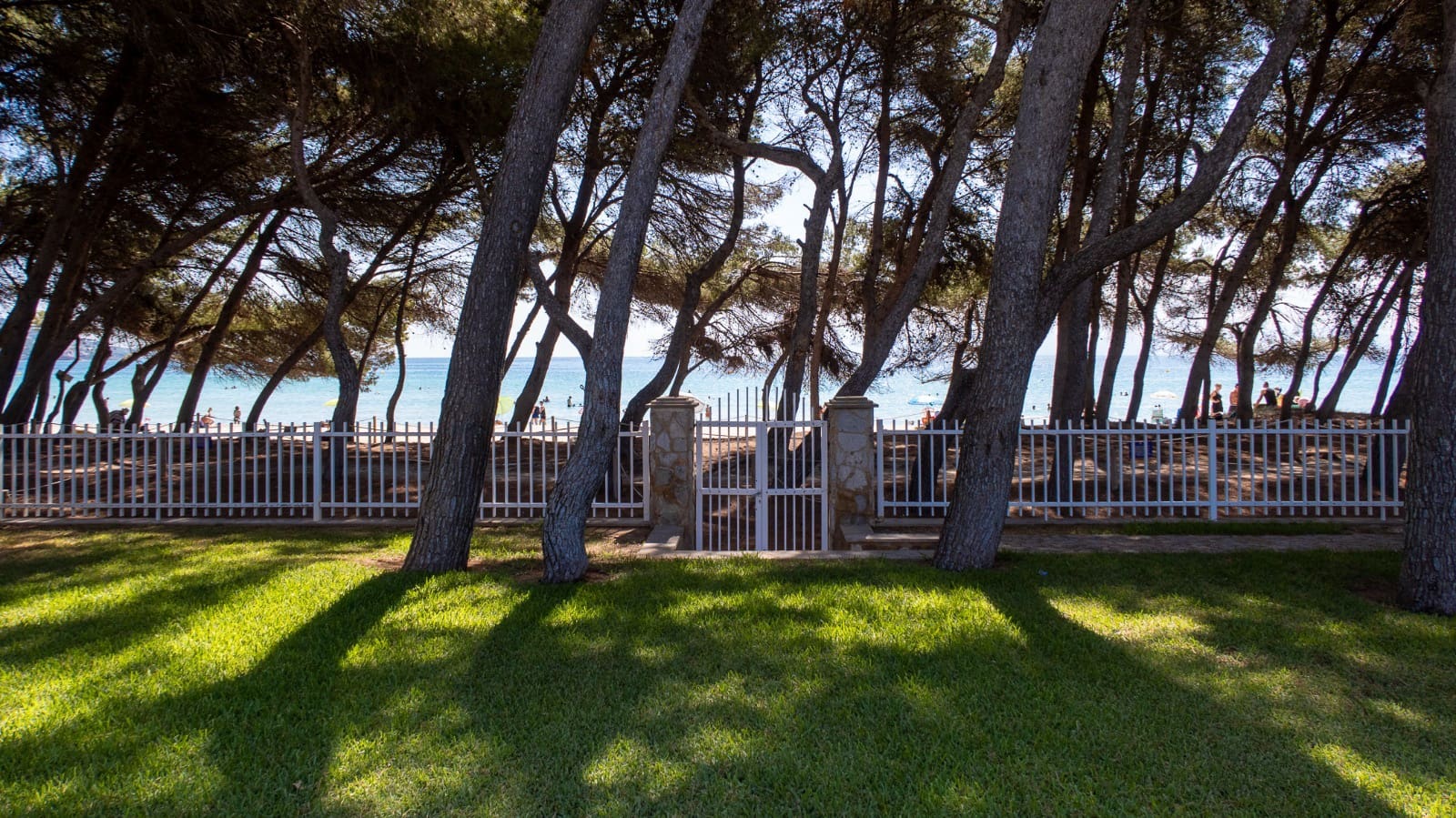 5 slaapkamer Villa te koop in Puerto de Alcudia met garage - € 4.990.000 (Ref: 7011793)