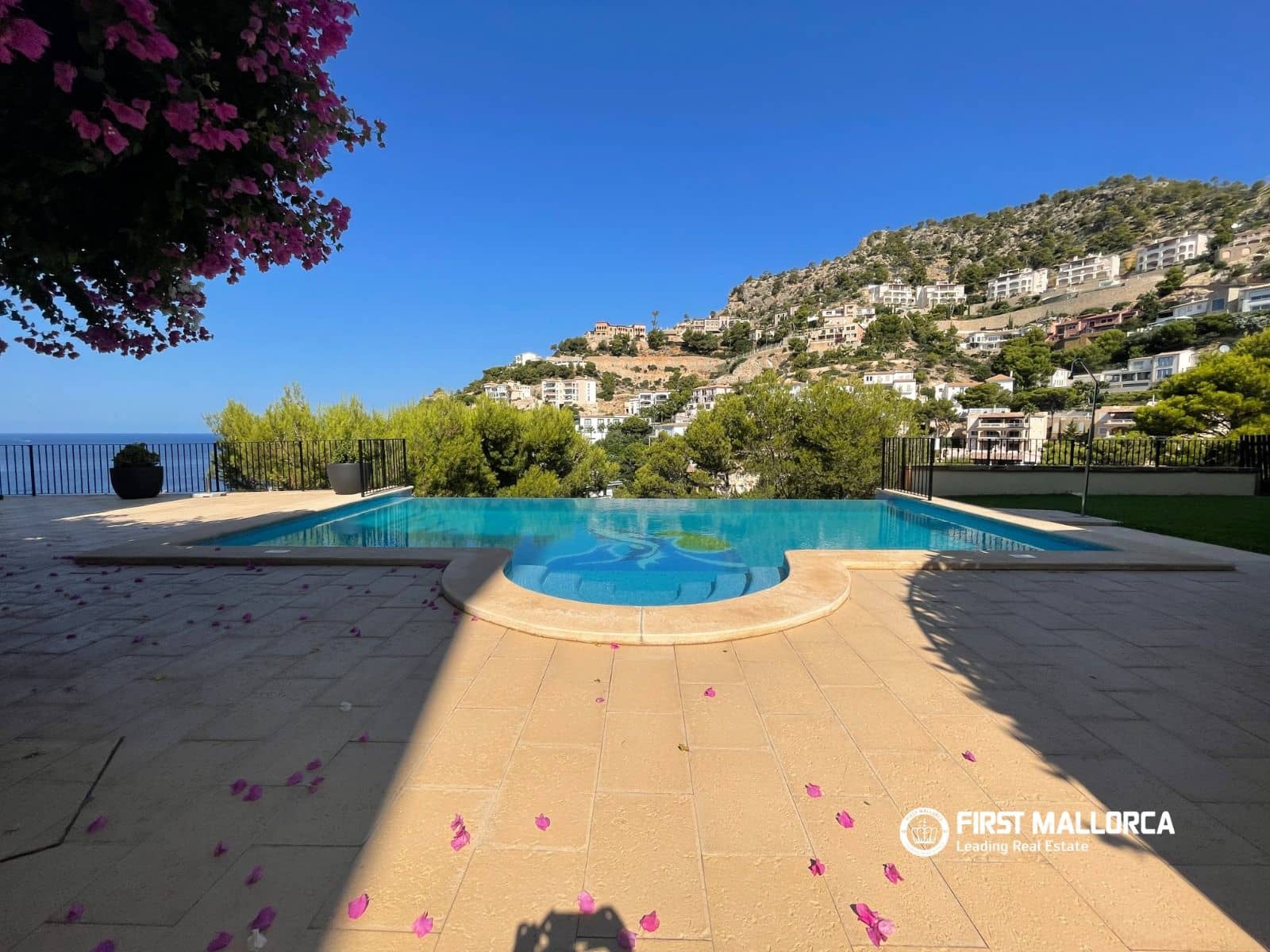3 soverom Leilighet til leie i Puerto de Andratx med svømmebasseng garasje - € 5 200 (Ref: 7032607)