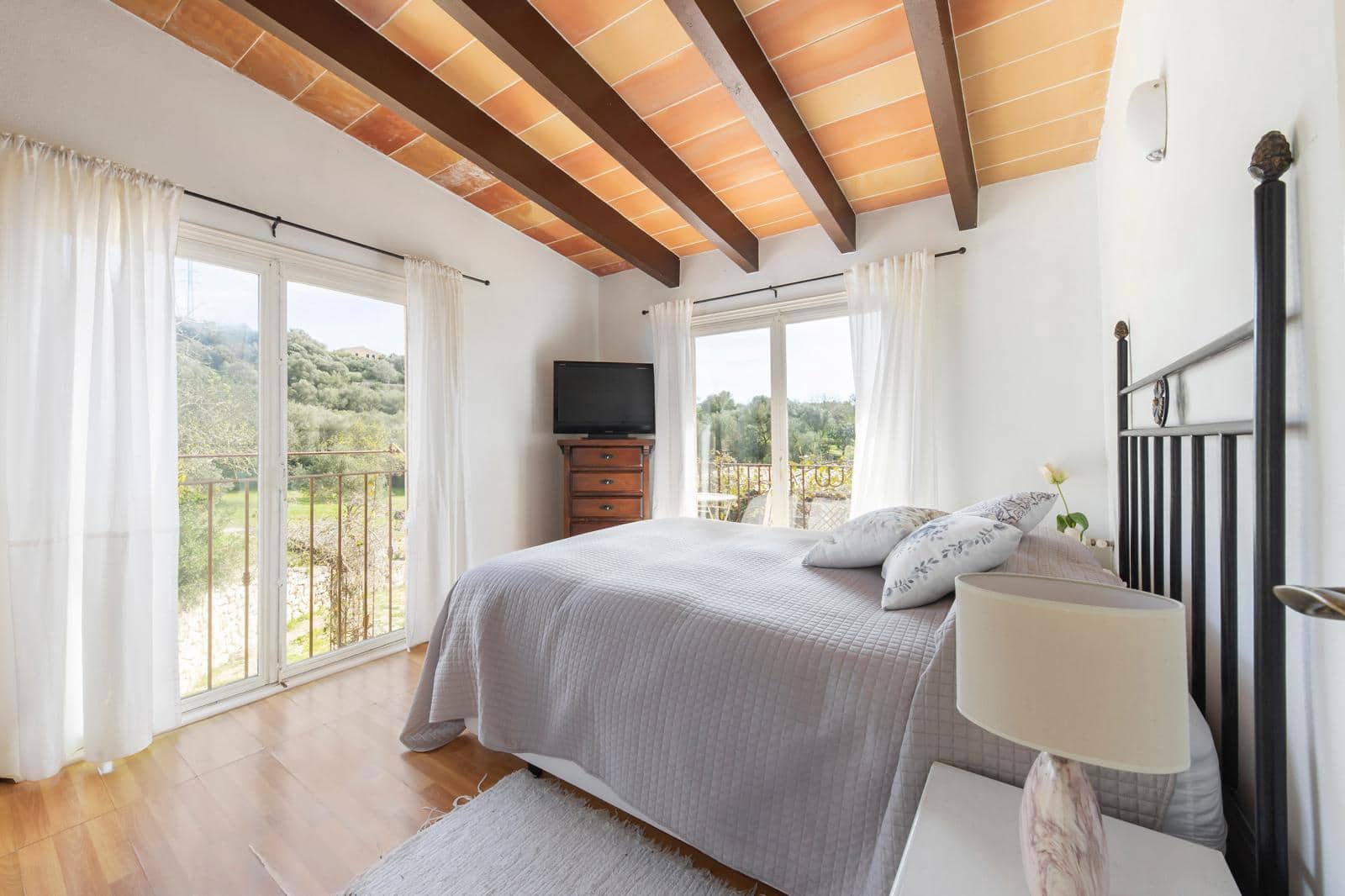 Finca/Casa Rural de 4 habitaciones en Manacor en venta con piscina garaje - 1.395.000 € (Ref: 7045791)