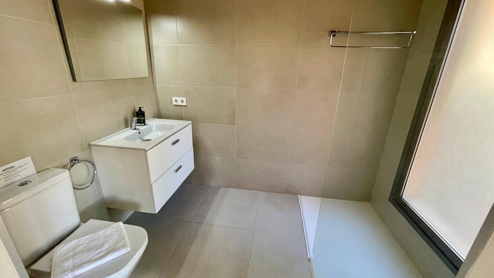 4 soveværelse Finca/Landehus til leje i Soller med swimmingpool garage - € 2.700 (Ref: 7055847)