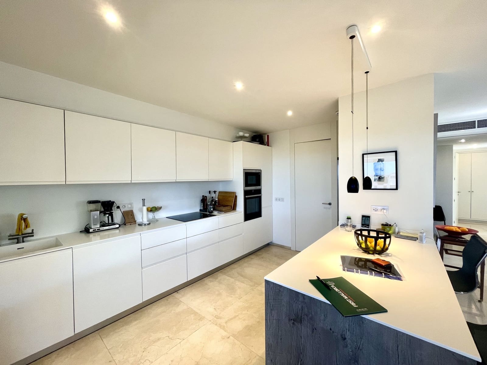 2 bedroom Apartment for rent in Palma de Mallorca with garage - € 3,950 (Ref: 7084521)