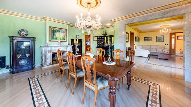 5 bedroom Villa for sale in Es Capdella, Calvià with pool garage - € 2,150,000 (Ref: 7097300)