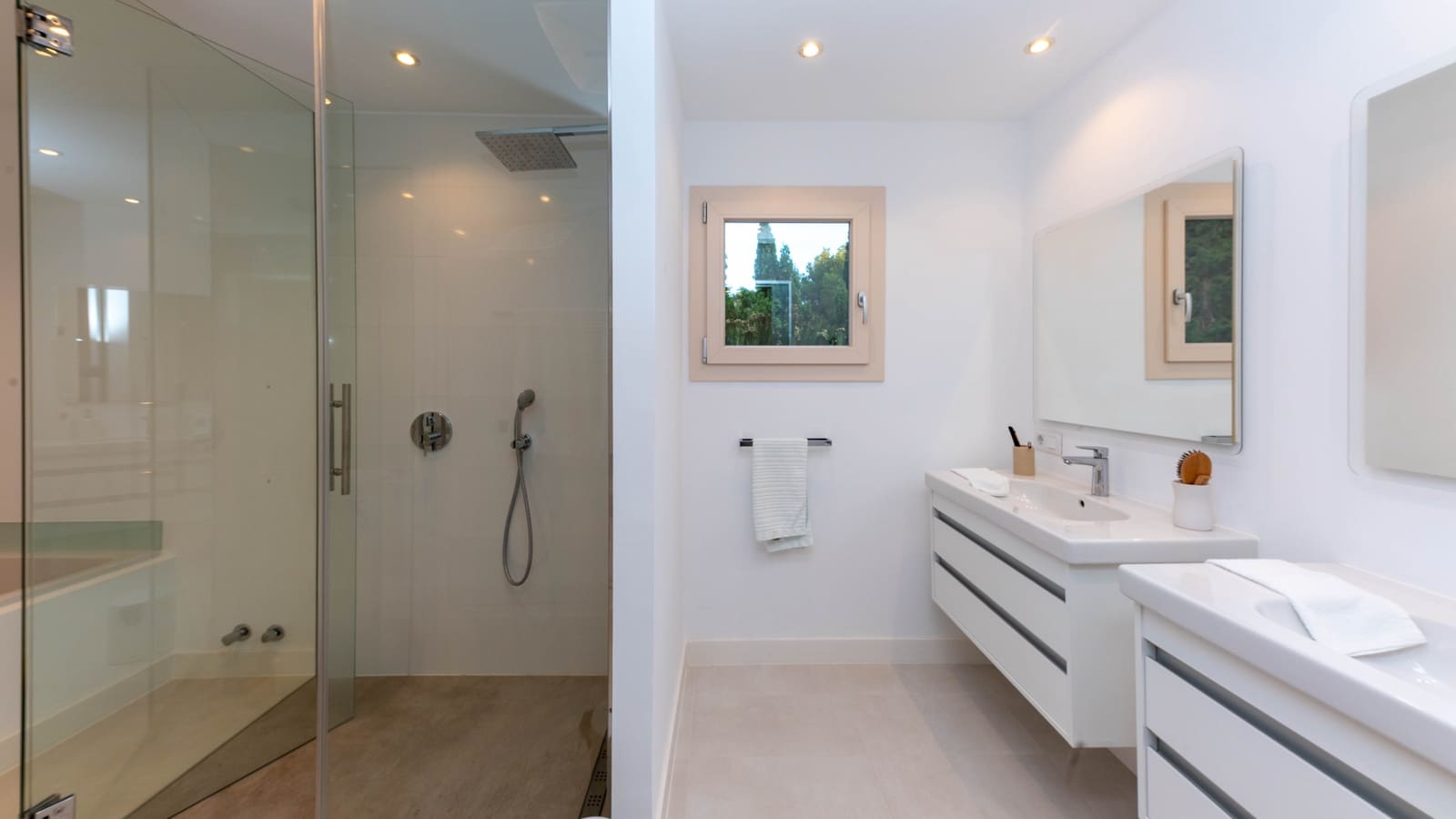 4 quarto Moradia para venda em Santa Ponsa com piscina garagem - 3 500 000 € (Ref: 7124292)