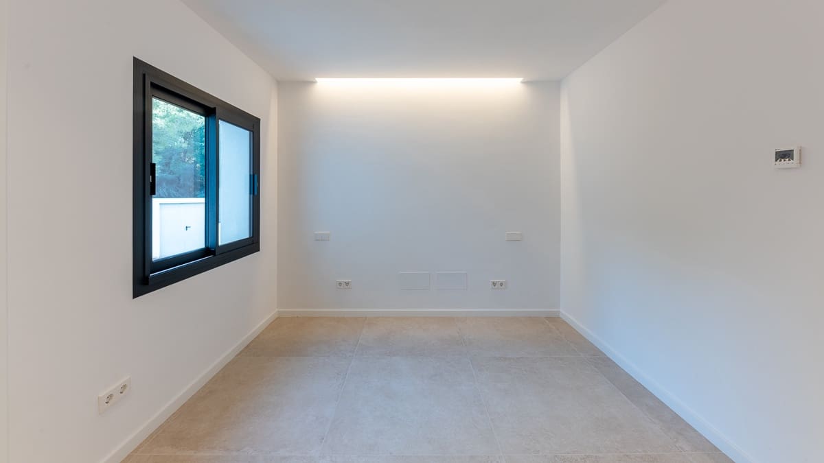 6 bedroom Villa for sale in Santa Ponsa with pool garage - € 4,495,000 (Ref: 7135406)