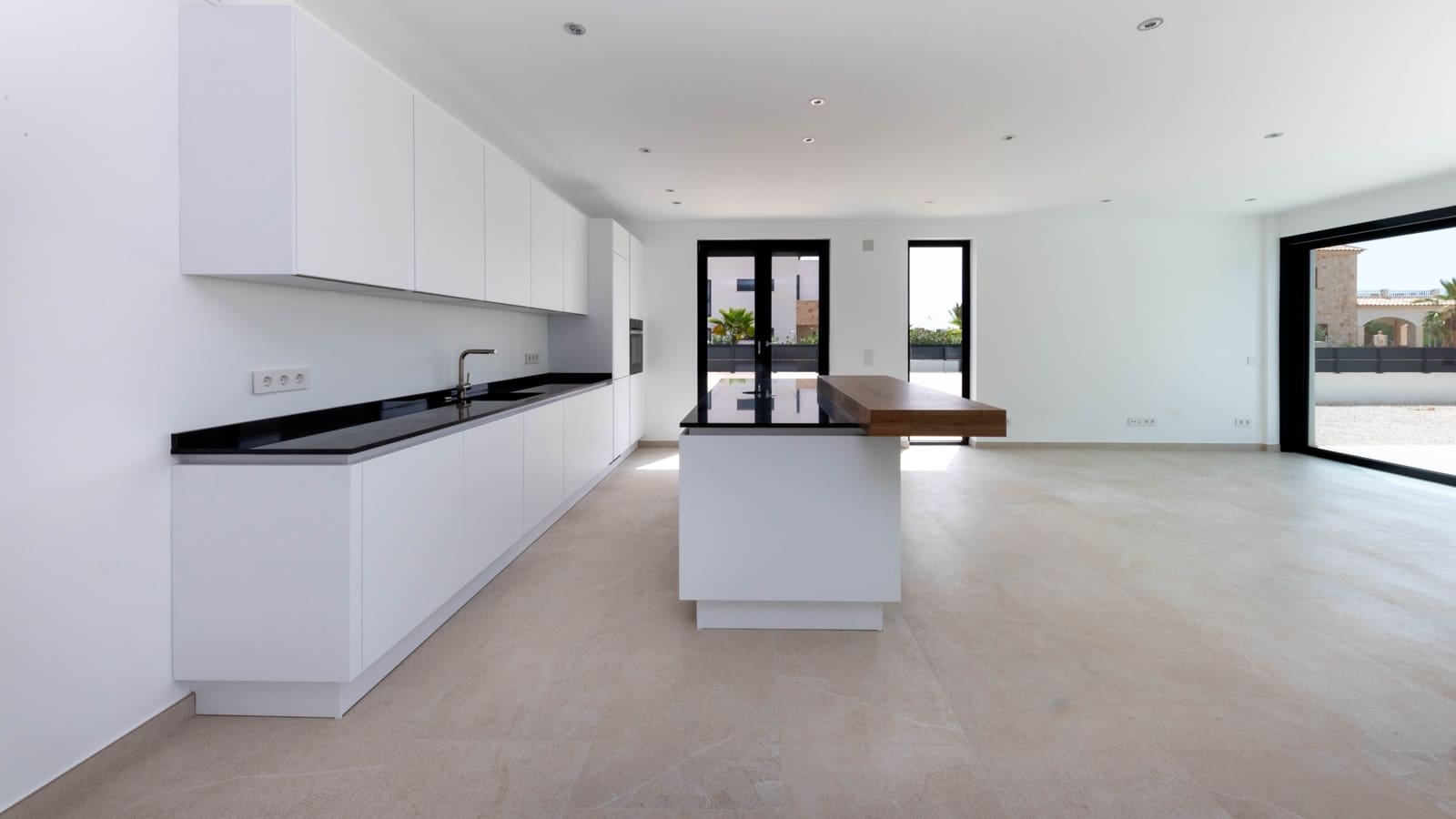 5 bedroom Villa for sale in Sa Rapita / La Rapita with pool garage - € 2,250,000 (Ref: 7135418)