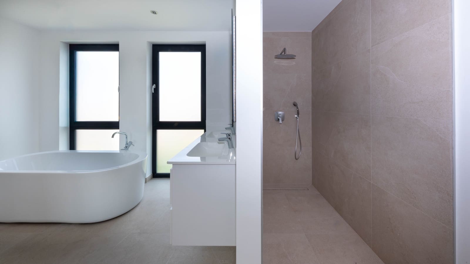 5 bedroom Villa for sale in Sa Rapita / La Rapita with pool garage - € 2,250,000 (Ref: 7135418)