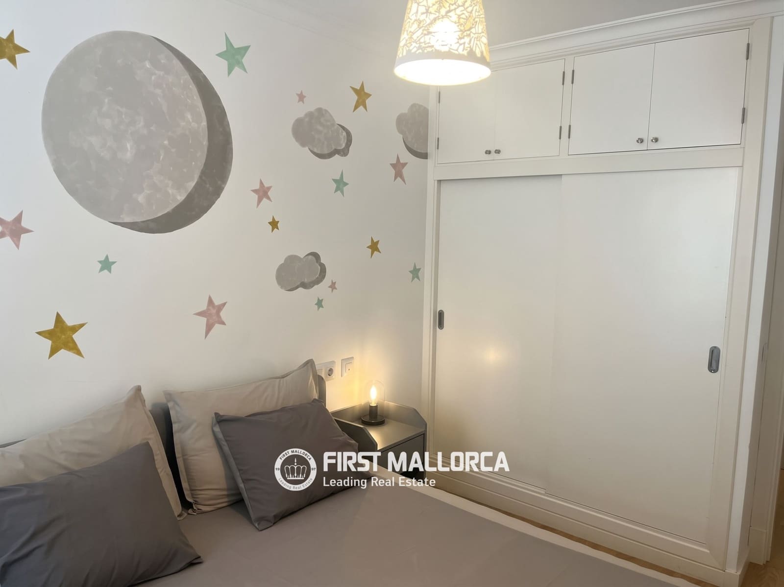 3 soveværelse Lejlighed til leje i Palma de Mallorca med garage - € 3.200 (Ref: 7142723)