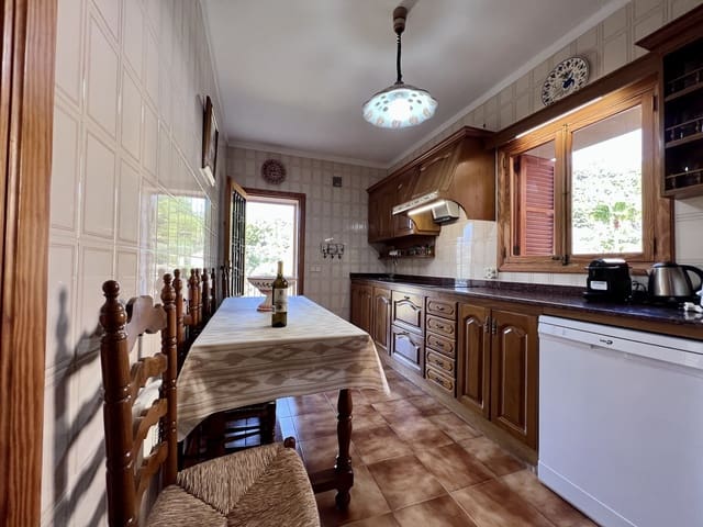 4 soveværelse Byhus til salg i Bunyola med garage - € 1.190.000 (Ref: 7186428)