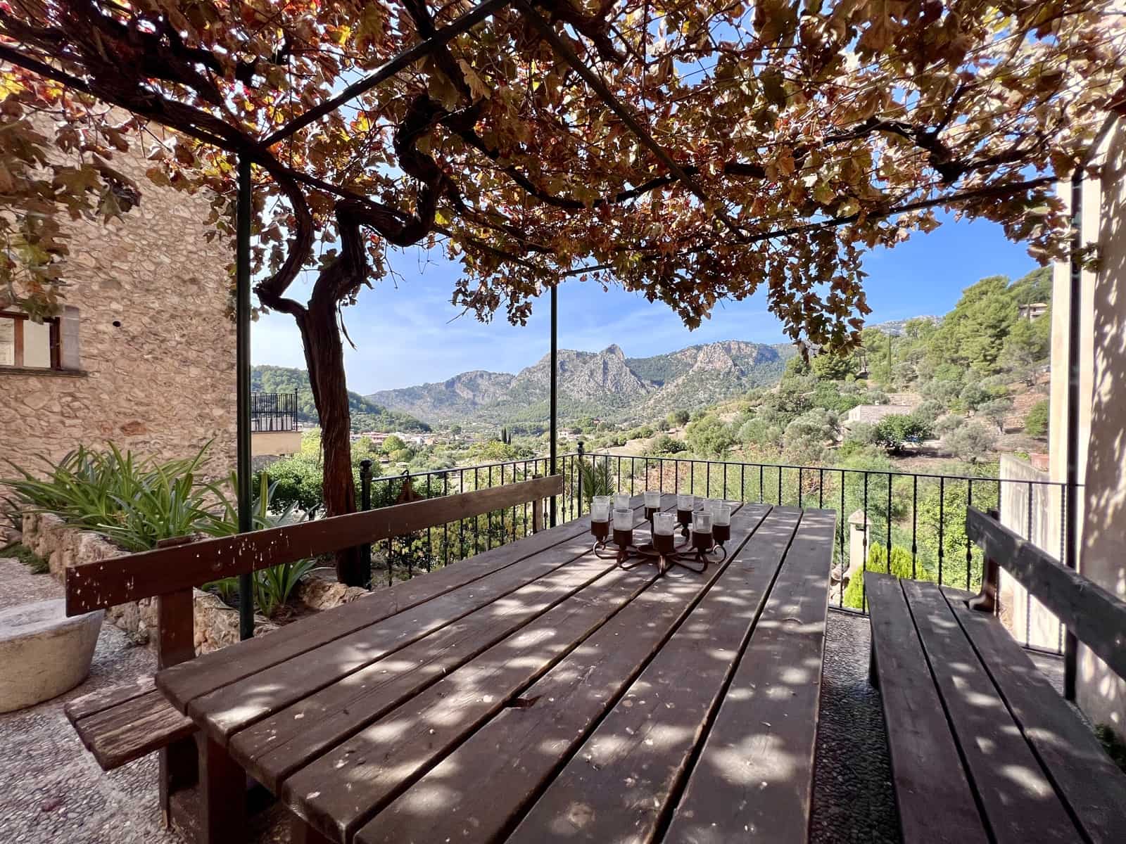 4 soveværelse Byhus til salg i Bunyola med garage - € 1.190.000 (Ref: 7186428)