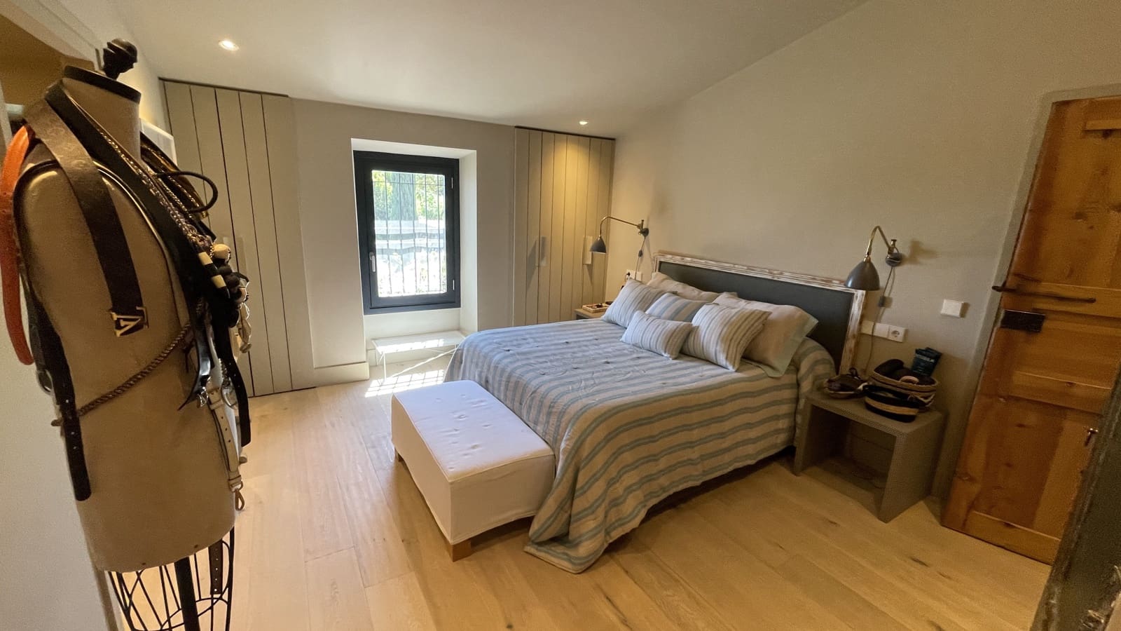 Finca/Maison de Campagne de 4 chambres à louer à Sineu avec piscine garage - 8 200 € (Ref: 7192166)