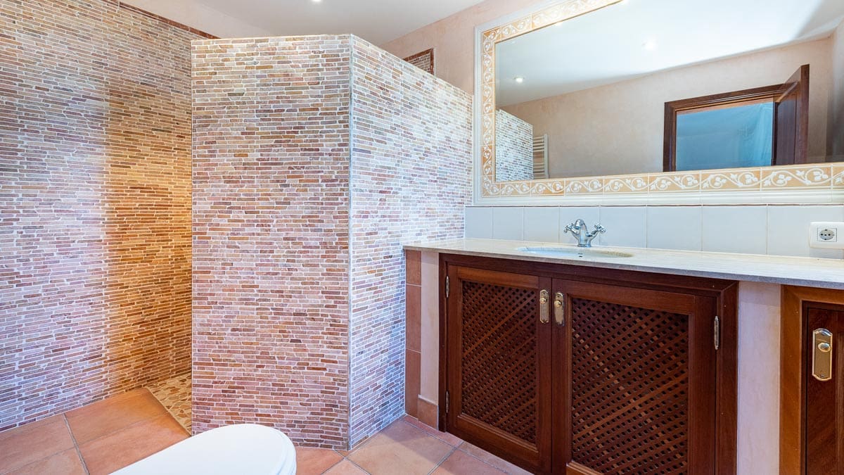 4 bedroom Finca/Country House for sale in Porreres with pool garage - € 2,450,000 (Ref: 7207913)