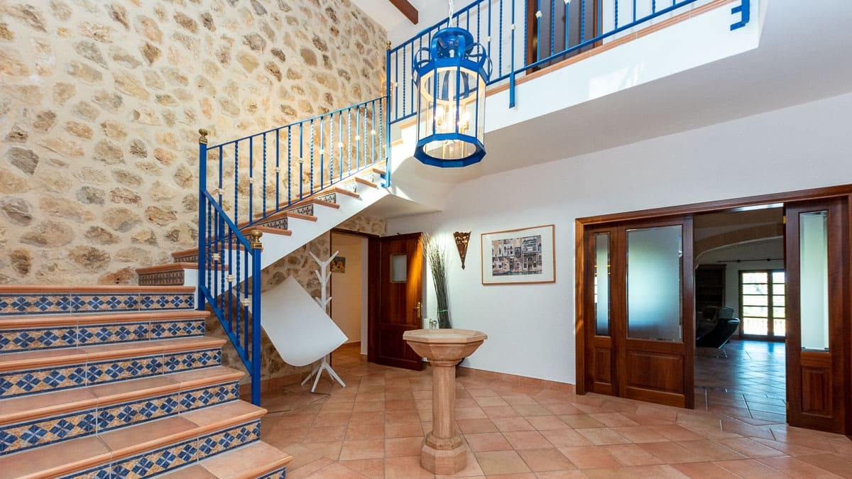 4 bedroom Finca/Country House for sale in Porreres with pool garage - € 2,450,000 (Ref: 7207913)