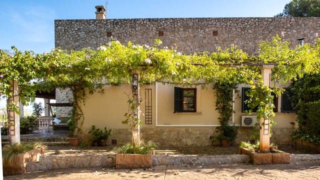 4 soverom Finca/Herregård til salgs i Porreres med svømmebasseng garasje - € 2 450 000 (Ref: 7207913)