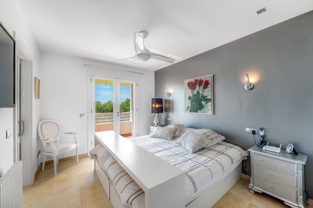 4 sovrum Semi-fristående Villa att hyra i La Bonanova, Palma de Mallorca med pool garage - 3 900 € (Ref: 7218548)