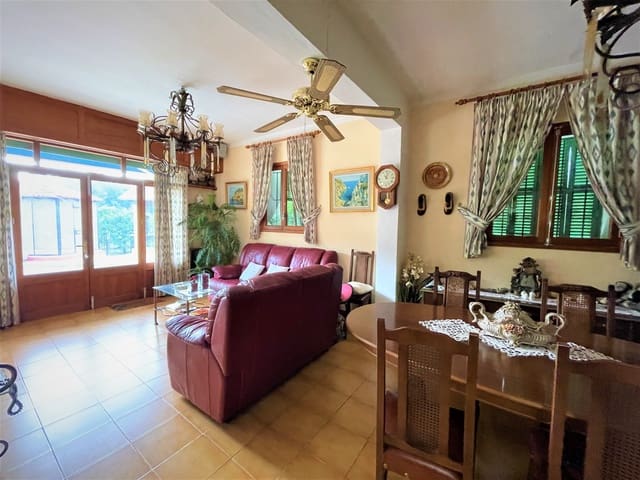 4 soveværelse Finca/Landehus til salg i Sa Pobla med swimmingpool garage - € 1.300.000 (Ref: 7225795)