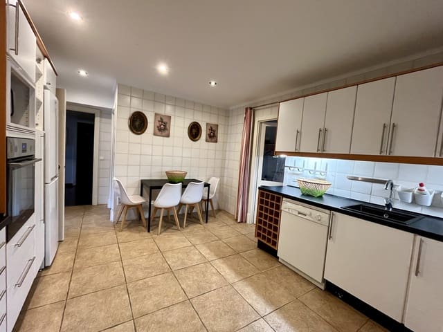 4 makuuhuone Huoneisto vuokrattavana paikassa Son Armadans, Palma de Mallorca mukana 
autotalli - 2 200 € (Ref: 7314601)