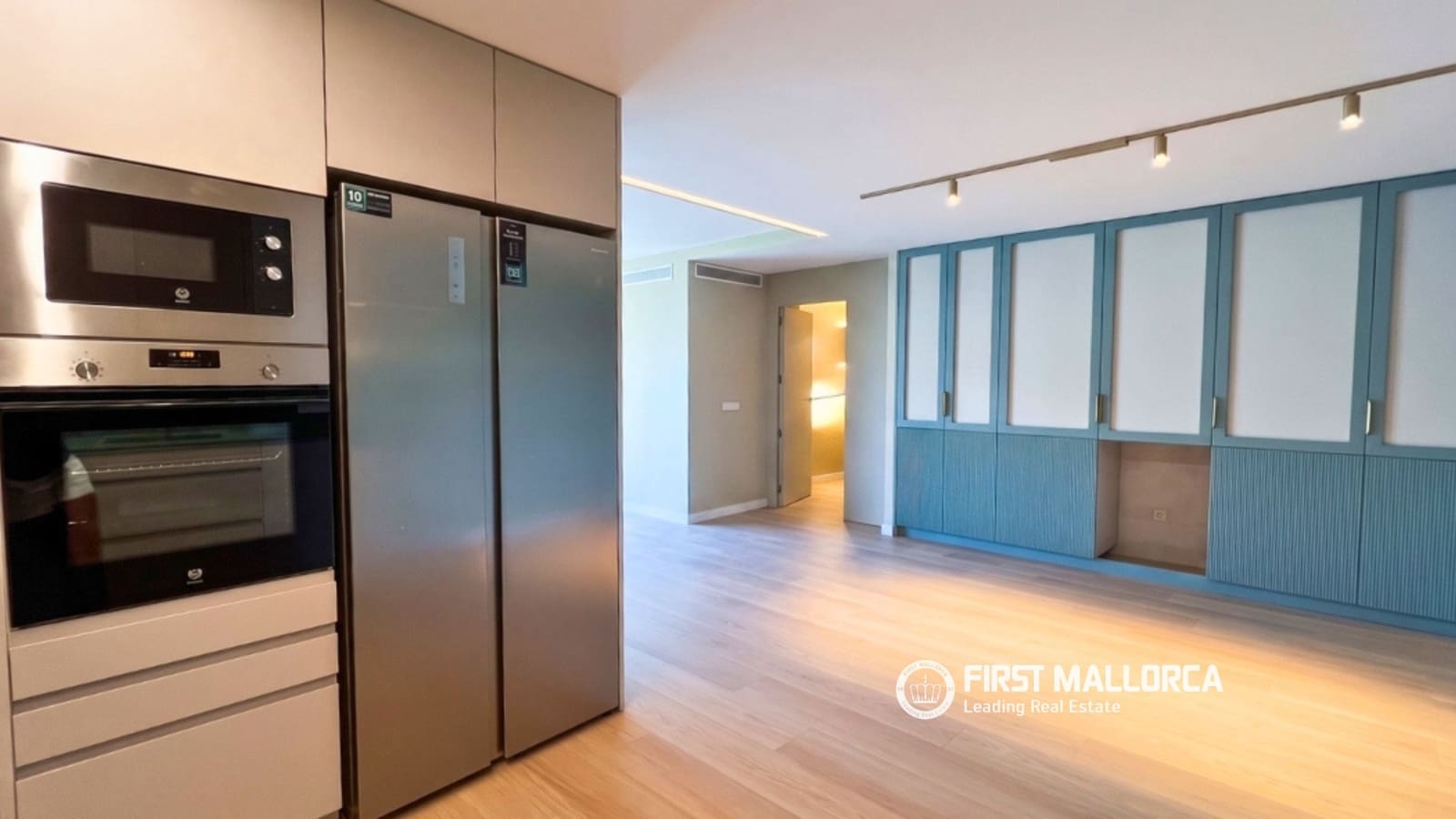 3 slaapkamer Appartement te huur in Palma de Mallorca met garage - € 3.500 (Ref: 7314601)