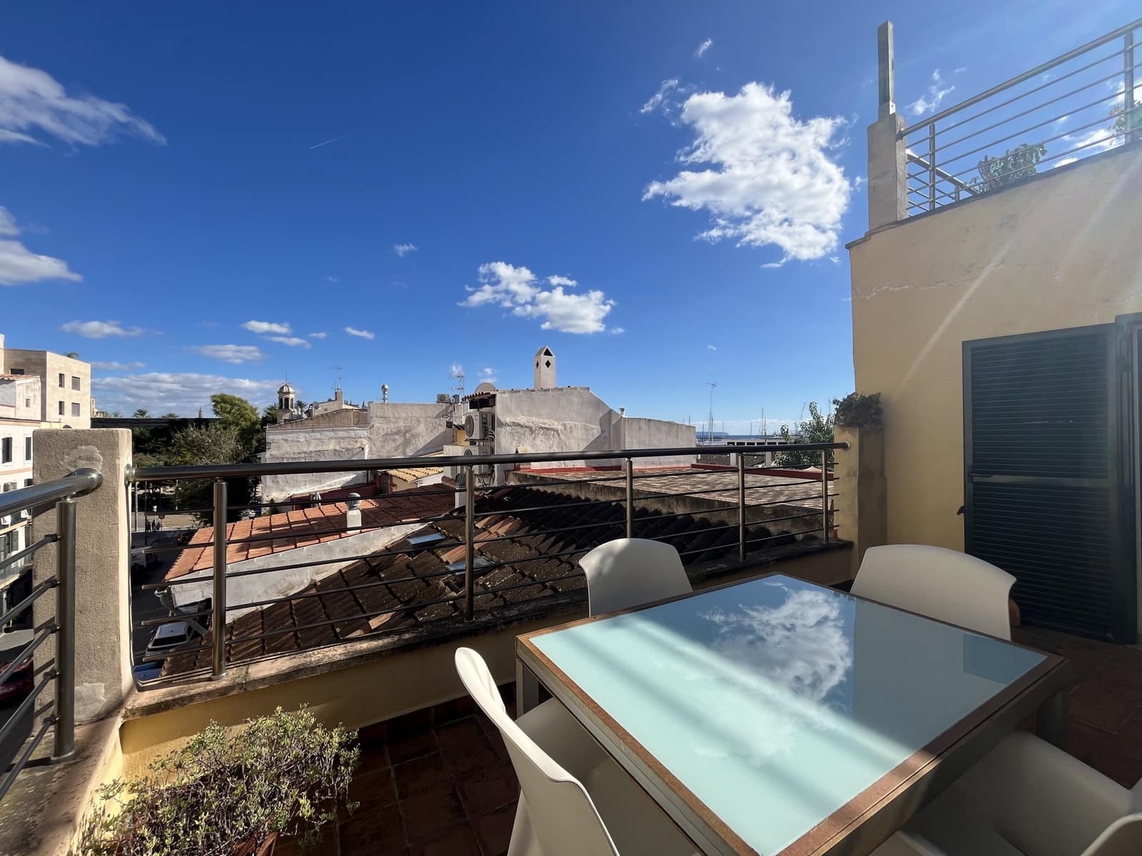 2 slaapkamer Penthouse te huur in Palma de Mallorca - € 2.100 (Ref: 7321489)