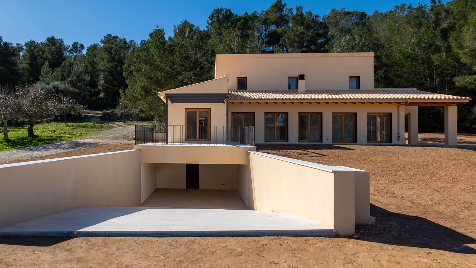 4 chambre Finca/Maison de Campagne à vendre à Montuiri avec piscine garage - 2 300 000 € (Ref: 7332273)