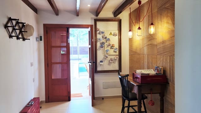 5 soveværelse Finca/Landehus til leje i Inca med swimmingpool garage - € 3.700 (Ref: 7332283)