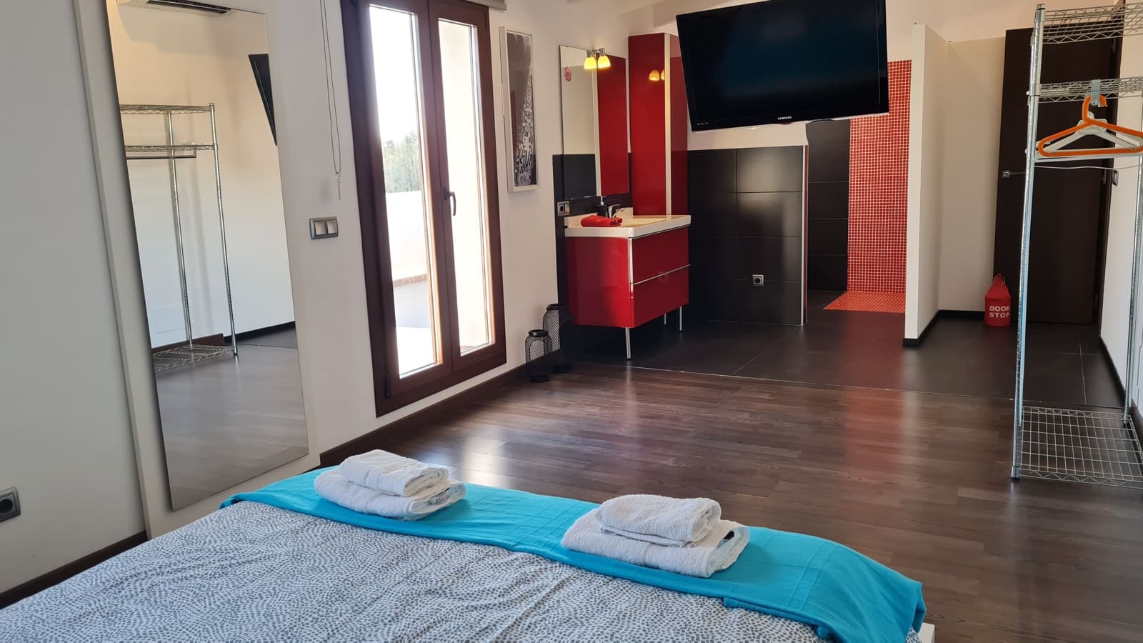 5 bedroom Finca/Country House for rent in Inca with pool garage - € 3,700 (Ref: 7332283)