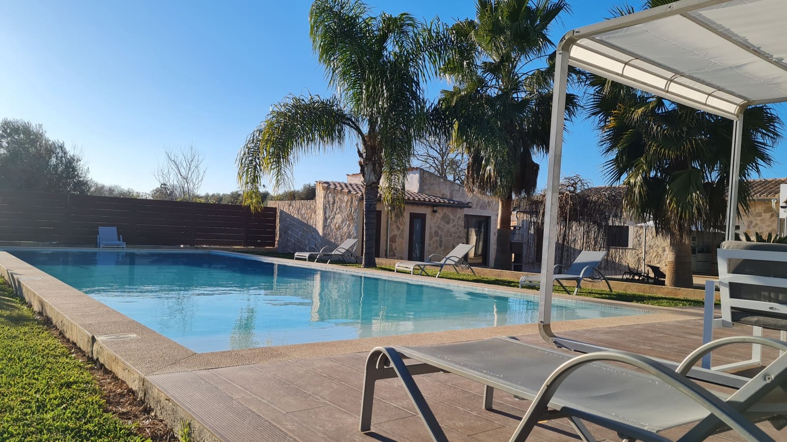 5 bedroom Finca/Country House for rent in Inca with pool garage - € 3,700 (Ref: 7332283)