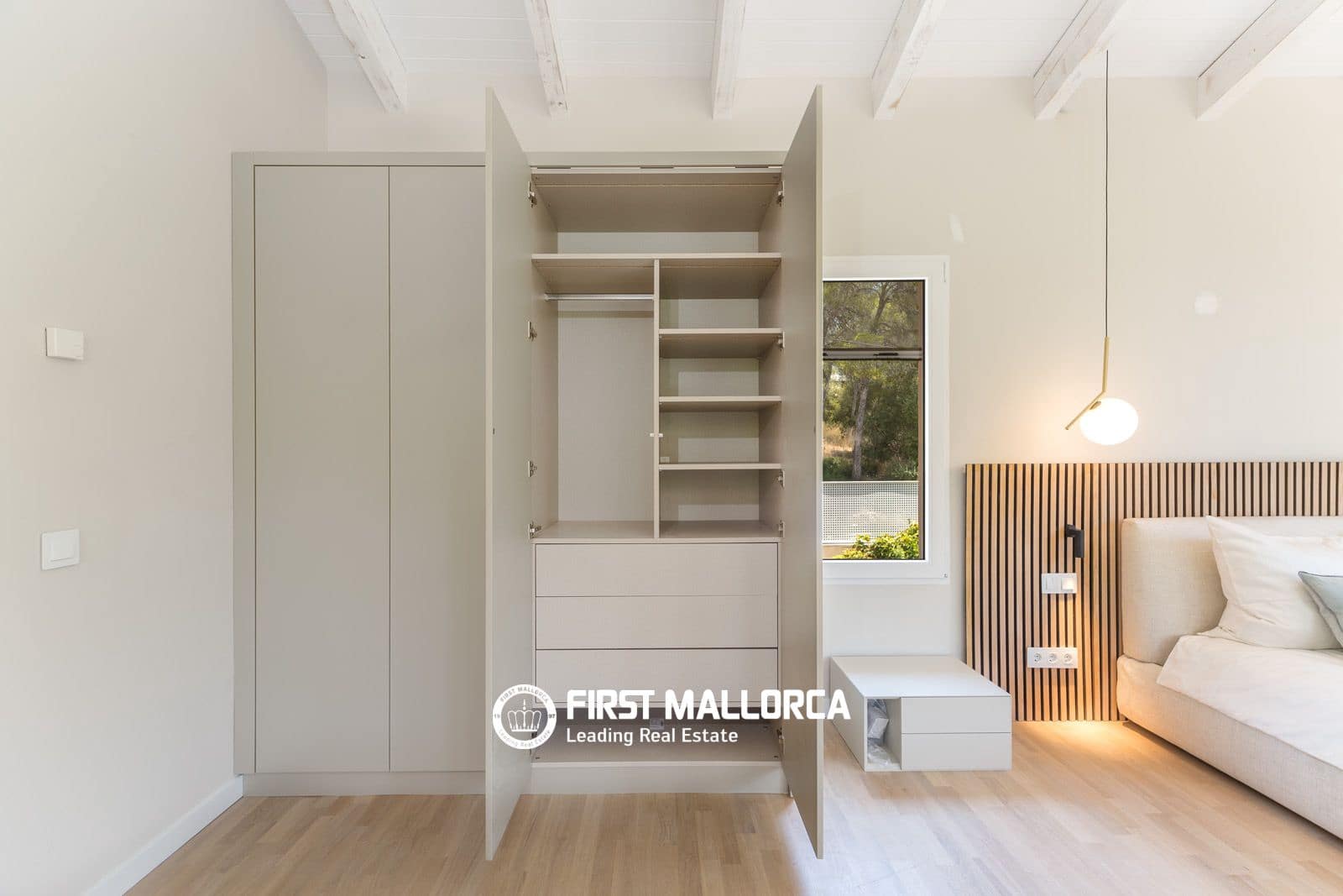 4 soveværelse Villa til leje i Cala Vinyes / Cala Vinyas / Cala Vinas med swimmingpool garage - € 7.000 (Ref: 7339975)