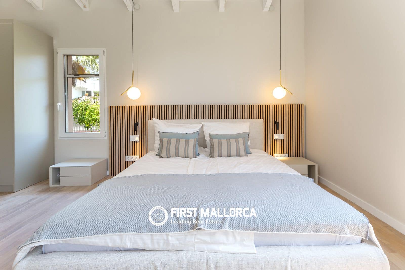 4 soveværelse Villa til leje i Cala Vinyes / Cala Vinyas / Cala Vinas med swimmingpool garage - € 7.000 (Ref: 7339975)