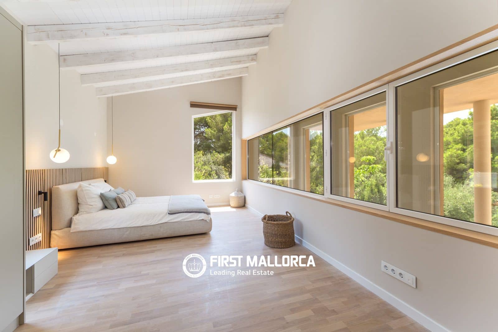 4 soveværelse Villa til leje i Cala Vinyes / Cala Vinyas / Cala Vinas med swimmingpool garage - € 7.000 (Ref: 7339975)