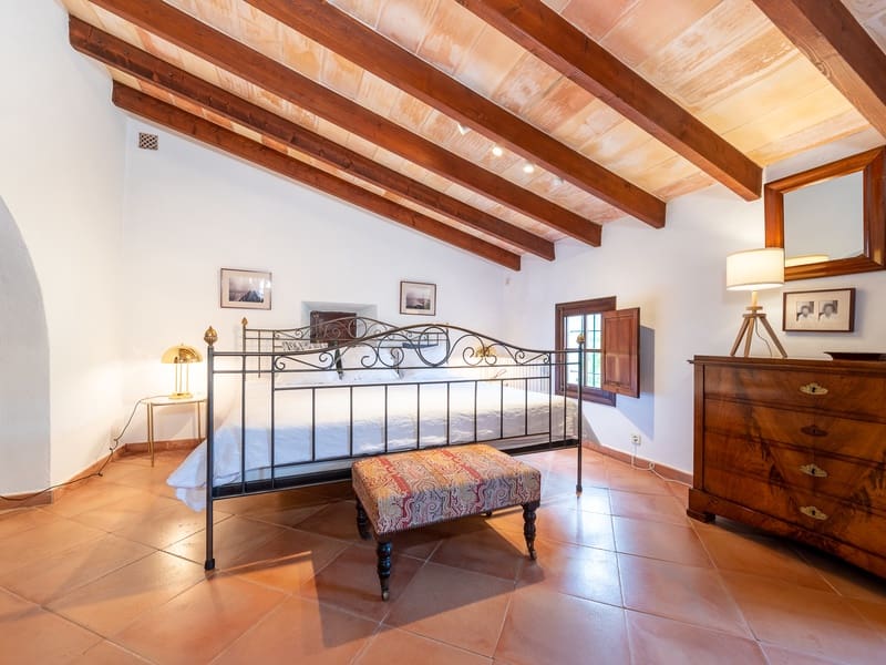 12 soveværelse Finca/Landehus til leje i Pollensa / Pollenca med swimmingpool garage - € 25.000 (Ref: 7348217)