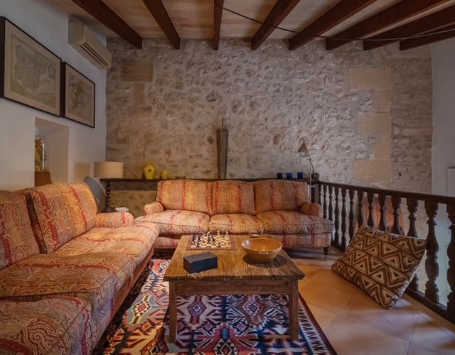 12 soveværelse Finca/Landehus til leje i Pollensa / Pollenca med swimmingpool garage - € 25.000 (Ref: 7348217)