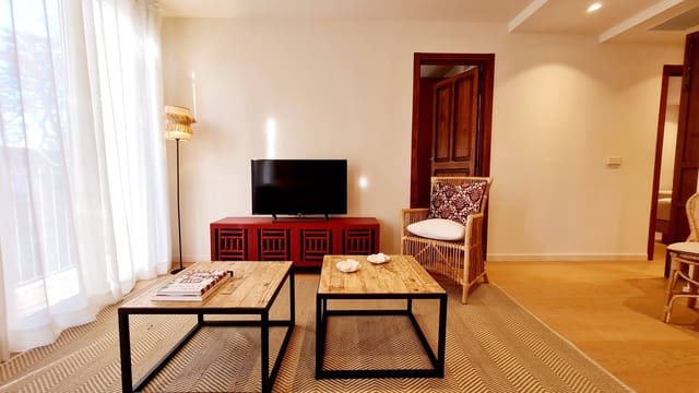 2 soverom Leilighet til leie i Santa Catalina, Palma de Mallorca med garasje - € 2 650 (Ref: 7375842)