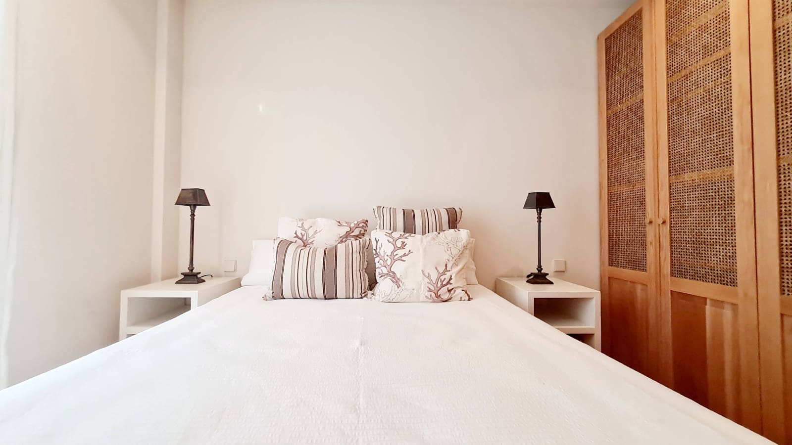 2 bedroom Apartment for rent in Palma de Mallorca with garage - € 2,650 (Ref: 7375842)