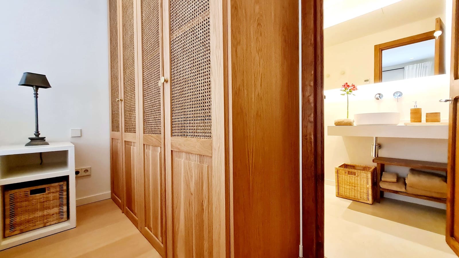 2 bedroom Apartment for rent in Palma de Mallorca with garage - € 2,650 (Ref: 7375842)