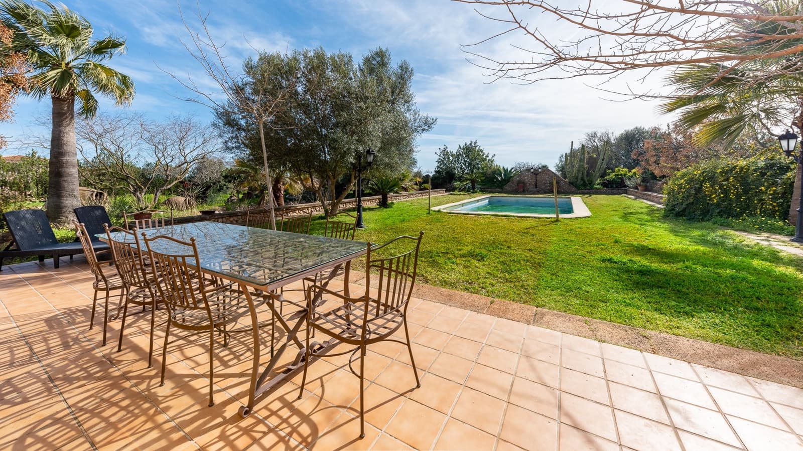 4 Zimmer Finca/Landgut zu verkaufen in Buger mit Pool Garage - 1.600.000 € (Ref: 7409646)